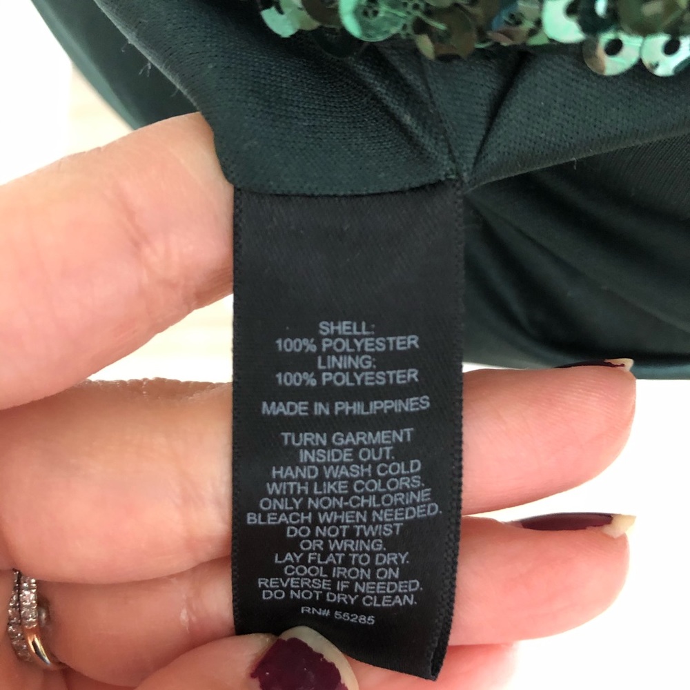 Emerald Green Sequin Bodycon Dress - Picture 6 of 7